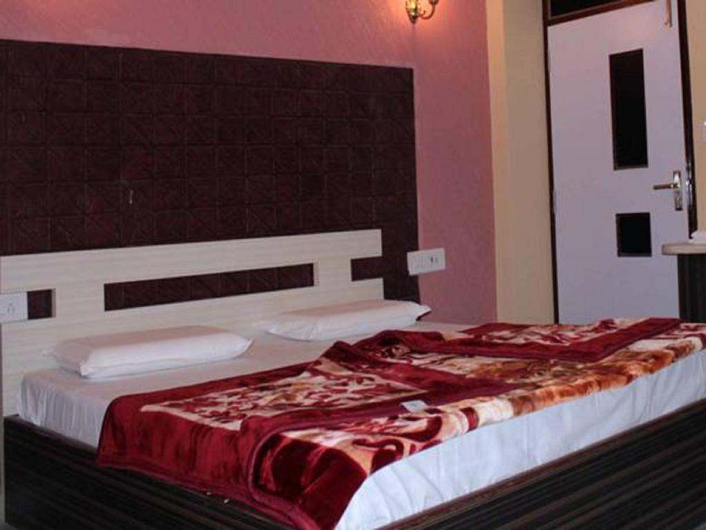 Hotel Kingdom Palace Udaipur Bagian luar foto