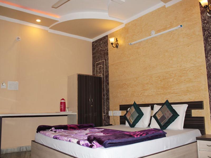 Hotel Kingdom Palace Udaipur Bagian luar foto