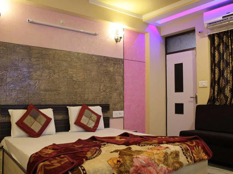Hotel Kingdom Palace Udaipur Bagian luar foto